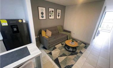 SE RENTA APARTAESTUDIO AMOBLADO CON PARQUEADERO - SECTOR PORTAL  Q