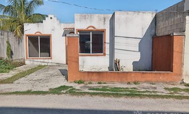 Casa en venta con excelente ubicación en Valladolid