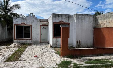 Casa en venta con excelente ubicación en Valladolid