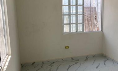 Casa en Venta de 1 Planta en Res. Roble