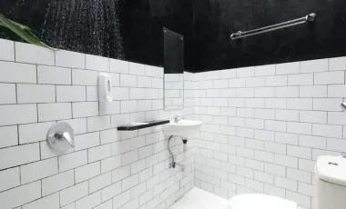 8 Bedroom Hotel for sale in Canggu, Bali