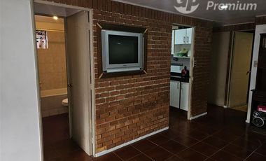 Casa en Venta en Papa Ceferino con Papa San Lino / Se vende Casa 3 Dormitorios 2 Baños con Estacionamiento