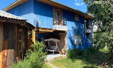 Casa en Venta en Calle Los Encinos - Lago Caburga. Santa Blanca II