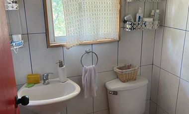 Casa en Venta en Calle Los Encinos - Lago Caburga. Santa Blanca II