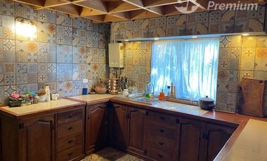 Casa en Venta en Calle Los Encinos - Lago Caburga. Santa Blanca II