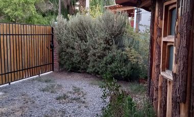 Casa en Venta en Calle Los Encinos - Lago Caburga. Santa Blanca II