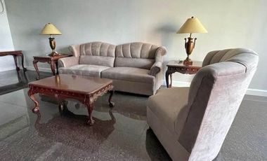 3BR Penthouse Unit for Rent in Alpha Salcedo Condominium, Makati City