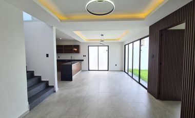 Casa en Venta en Punto Lomas / 4 recámaras