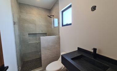 Casa en Venta en Punto Lomas / 4 recámaras