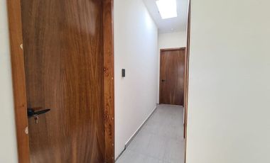 Casa en Venta En Lomas de la Rioja / amplio jardín