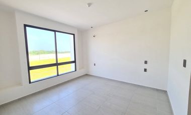 Casa en Venta En Lomas de la Rioja / amplio jardín