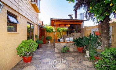 LINDA Y AMPLIA CASA EN VENTA EN QUILICURA