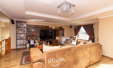 LINDA Y AMPLIA CASA EN VENTA EN QUILICURA