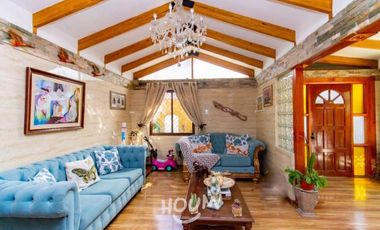 LINDA Y AMPLIA CASA EN VENTA EN QUILICURA