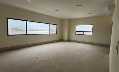 Bodega en Renta 740m2 Santa Catarina