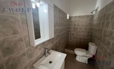 PH a estrenar de dos ambientes,Frente. Ballester