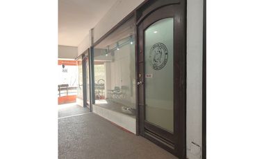 Prov., Oficina 1 Ambiente / metro Los Leones