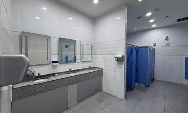 Arriendo Centro Comercial, Franklin - Santiago