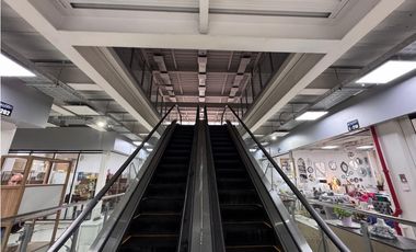 Arriendo Centro Comercial, Franklin - Santiago