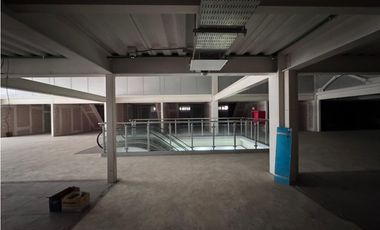 Arriendo Centro Comercial, Franklin - Santiago