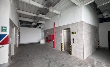 Arriendo Centro Comercial, Franklin - Santiago