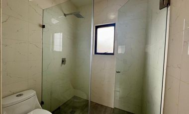 CASA EN RENTA EN SATÉLITE