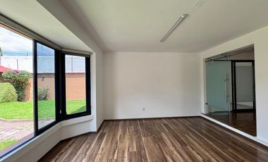 CASA EN RENTA EN SATÉLITE