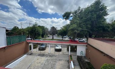 CASA EN RENTA EN SATÉLITE