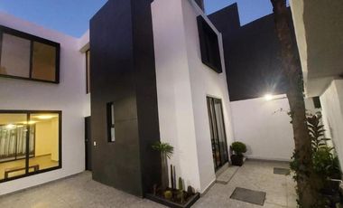 Casa en Venta en Bosques de México, Tlalnepantla