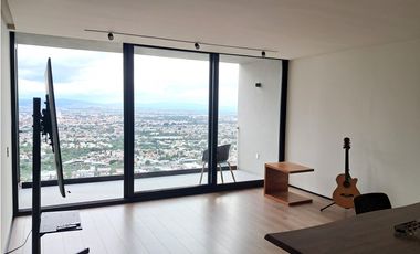 DEPARTAMENTO AMUEBLADO PISO 9 EN RENTA EN MIRA DIAMANTE QUERETARO GIH
