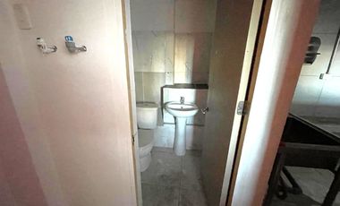 ARRIENDO Local comercial de 48,20 m2, Parque de la Infancia, Recoleta