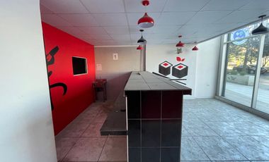 ARRIENDO Local comercial de 48,20 m2, Parque de la Infancia, Recoleta