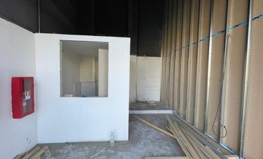ARRIENDO Local comercial de 27,20 m2, Parque de la Infancia, Recoleta