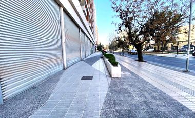 ARRIENDO Local comercial de 35,20 m2, Parque de la Infancia, Recoleta