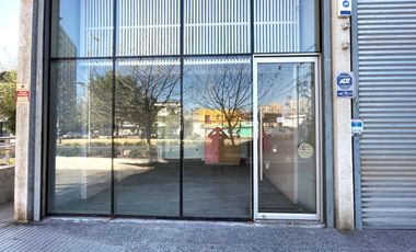 ARRIENDO Local comercial de 35,20 m2, Parque de la Infancia, Recoleta
