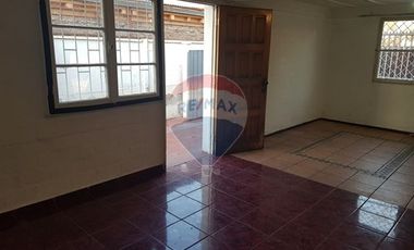 Arriendo casa en Conchalí de 4d+1baño