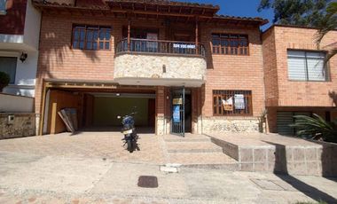 ARRIENDO de CASA RESIDENCIAL en SABANETA