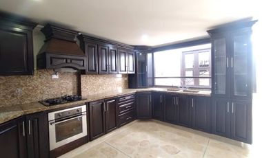 ARRIENDO de CASA RESIDENCIAL en SABANETA