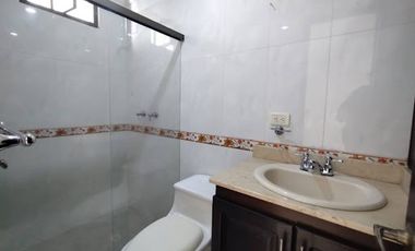 ARRIENDO de CASA RESIDENCIAL en SABANETA