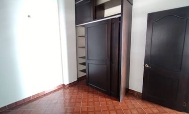 ARRIENDO de CASA RESIDENCIAL en SABANETA