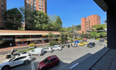OFICINA EN VENTA UBICADA EN MEDELLÍN SECTOR LAURELES
