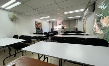 OFICINA EN VENTA UBICADA EN MEDELLÍN SECTOR LAURELES