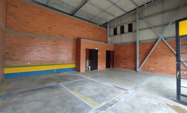 LOCAL EN ARRIENDO EN LA HERMOSA/SANTA ROSA