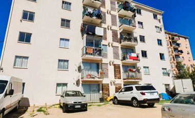 Depto., con 3 Dor , 1 Baño, Amplio Living comedor