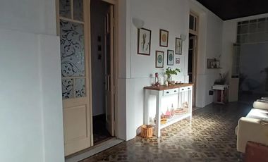 Casas en venta - 6 Dormitorios 3 Baños - Chacabuco