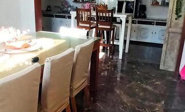 Casas en venta - 6 Dormitorios 3 Baños - Chacabuco