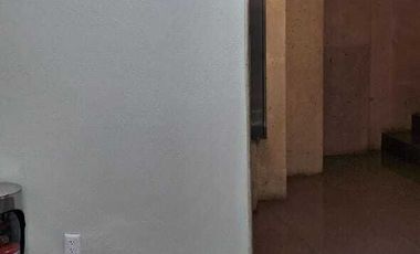 RENTA DE OFICINA EN SATELITE