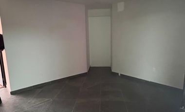 RENTA DE OFICINA EN SATELITE