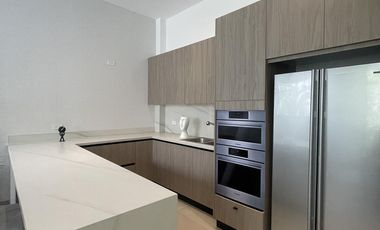 Venta suite con terraza exclusiva en Cumbayá, cerca de todo. SC