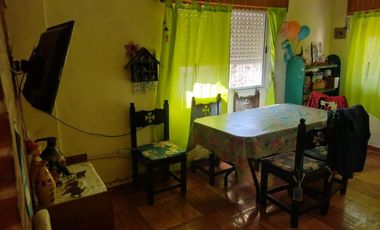 Casa en venta - 2 Dormitorios 1 Baño - Florencio Varela